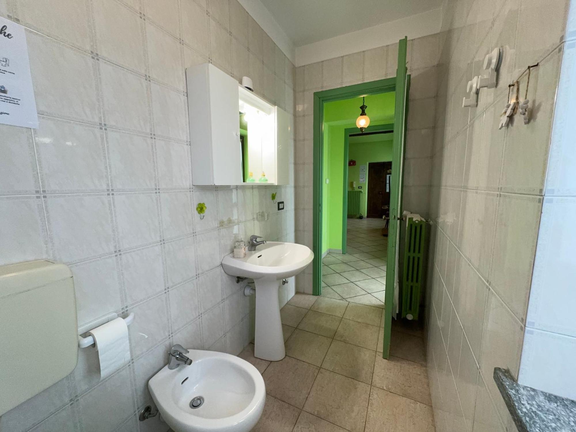 Casa Aromi Ed Arte Guest House Asti Bagian luar foto